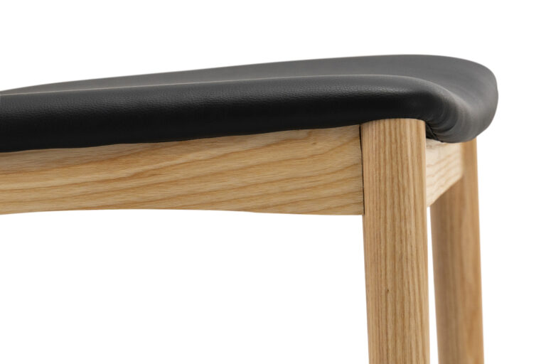CH20 Elbow Chair Replica Details 3