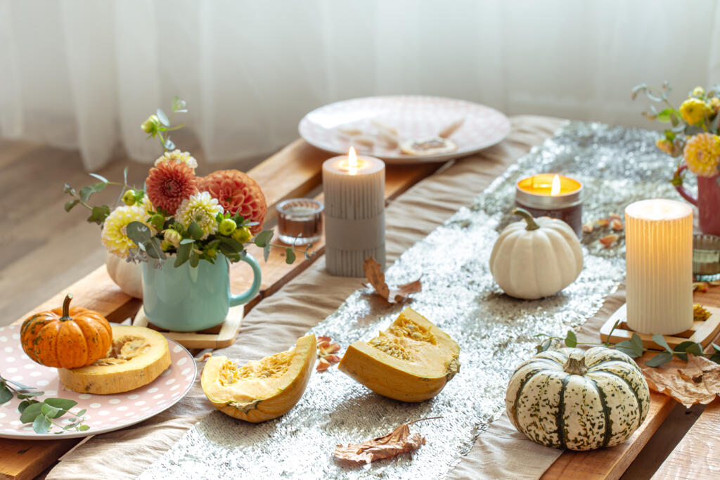 Thanksgiving Dining Table Decor