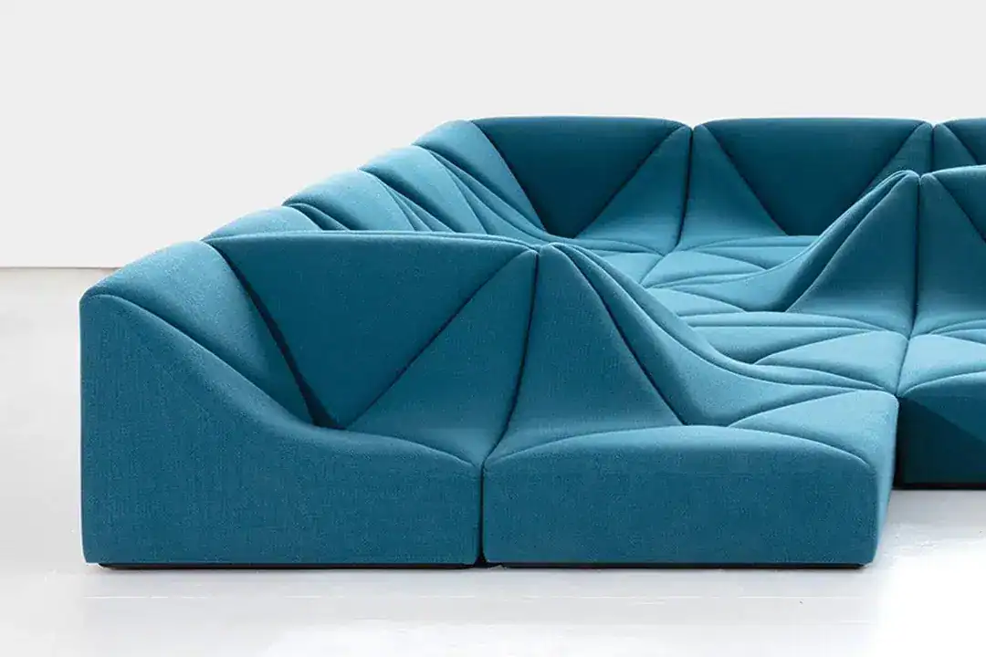 Dune Sofa Feature 3