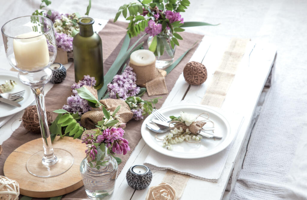 autumn-inspired table interior