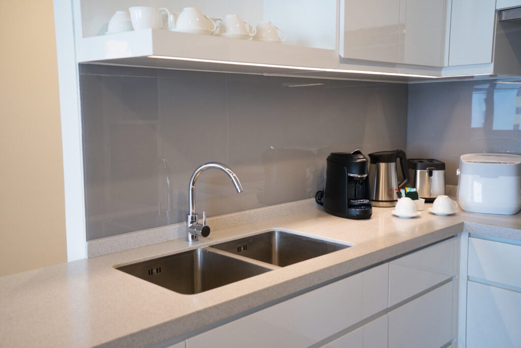 Metallic Accents for Modern Cofffee Bar Ideas