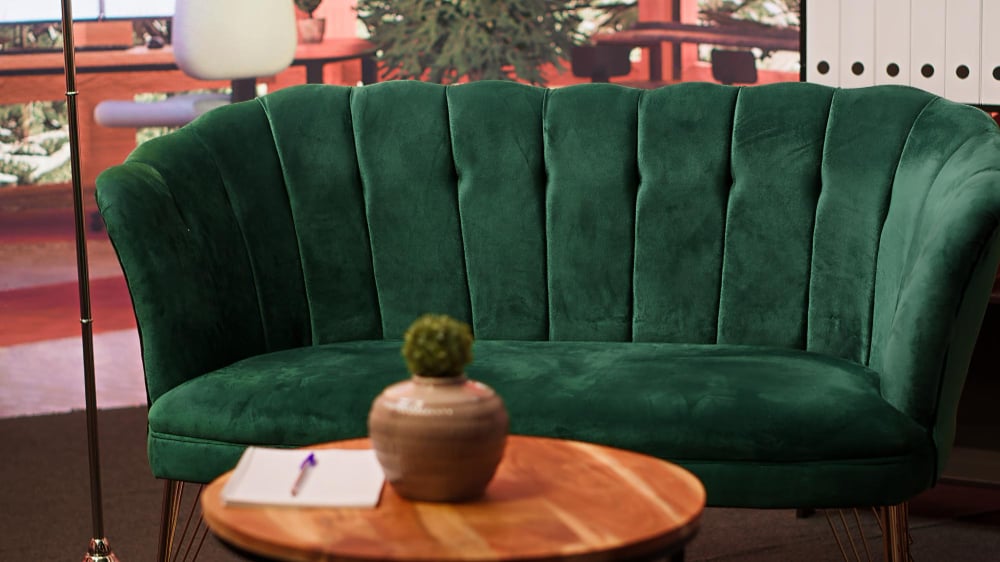 124600 | Sohnne® Accent chair decor ideas using bold colors like green and terracotta to brighten neutral interiors.