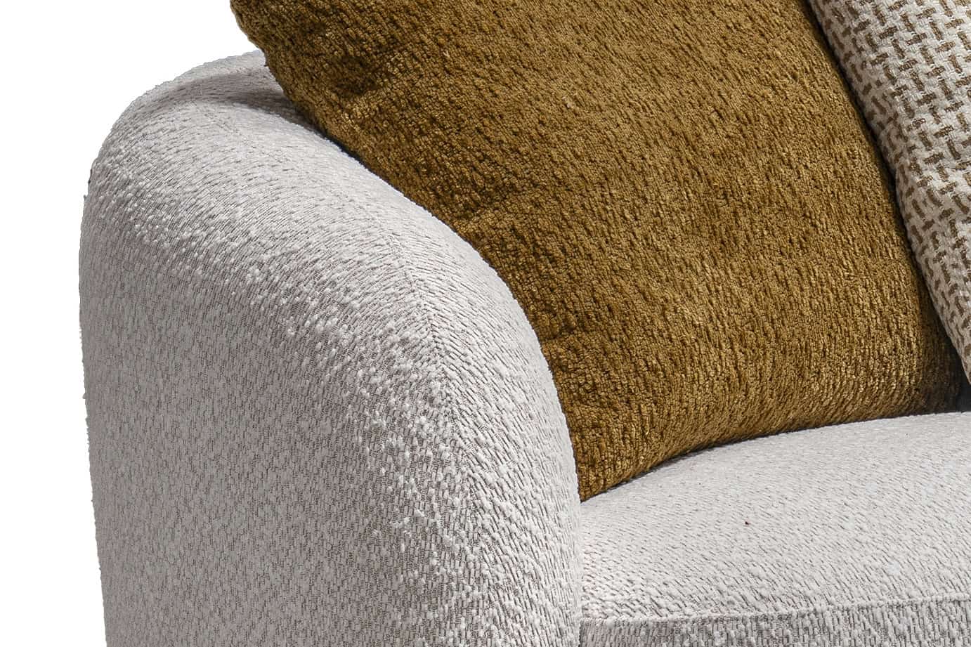 Aera Sofa Features 2