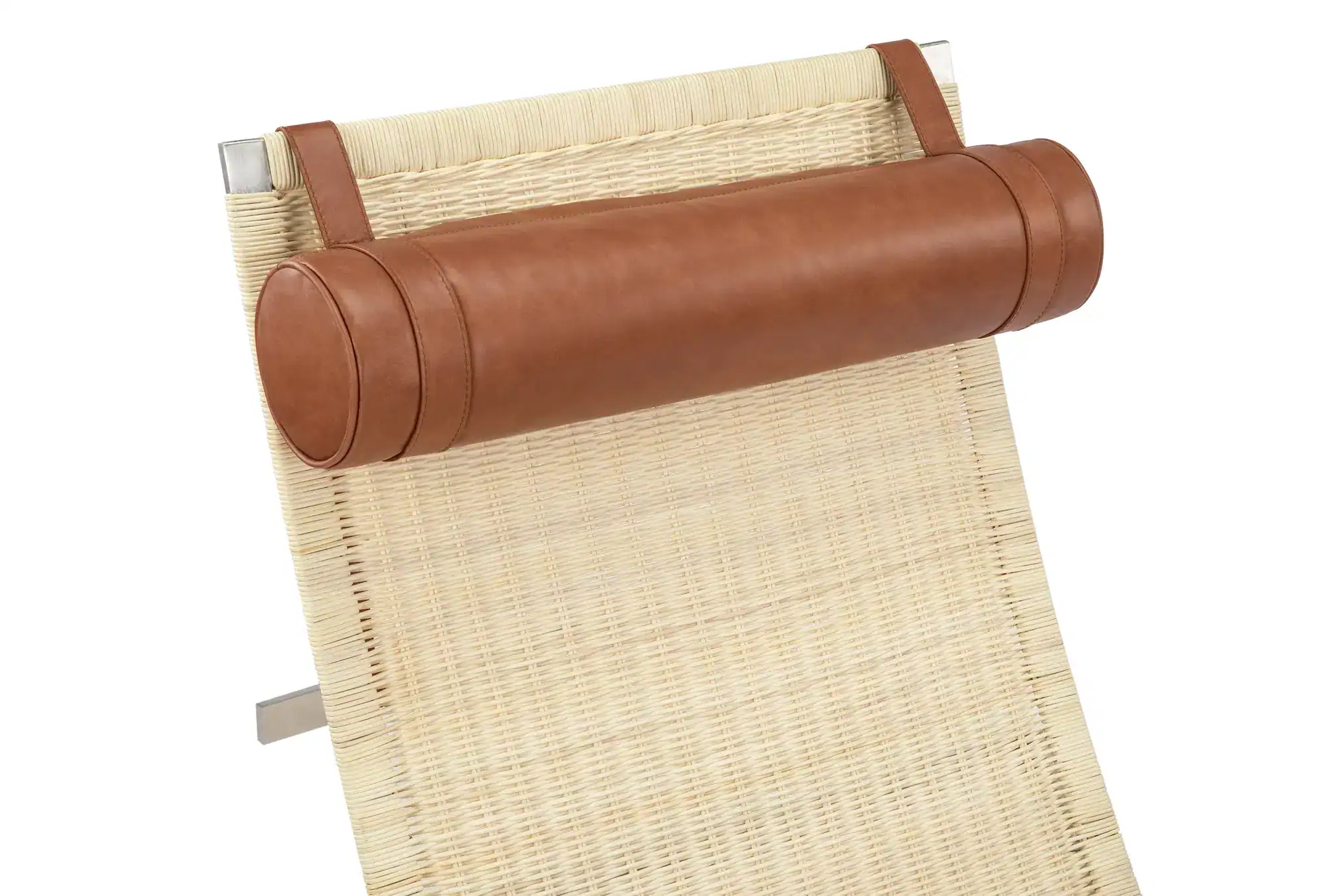 Lea Lounge Chair Features 2