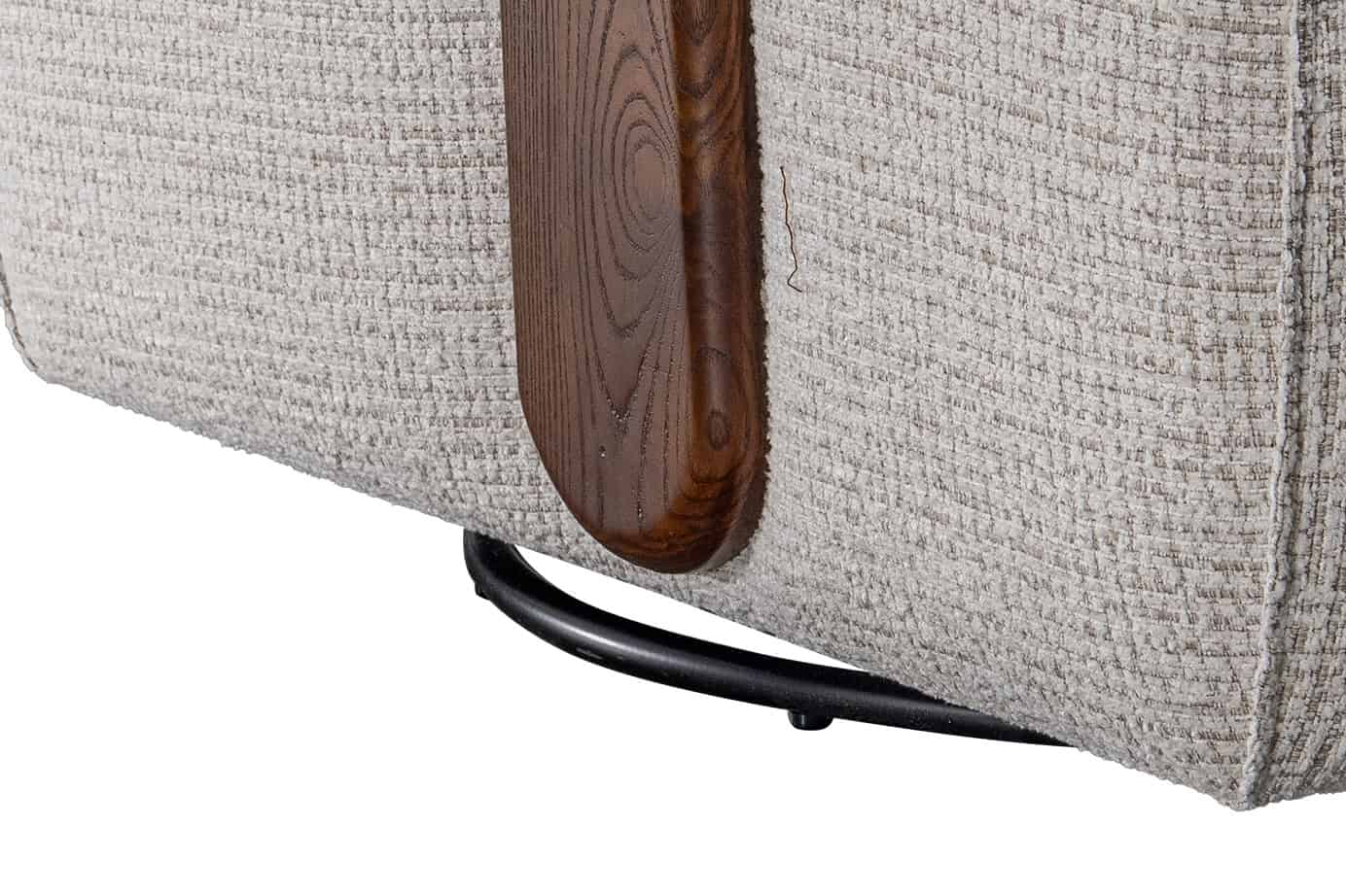 Vera Lounge Chair Features 4