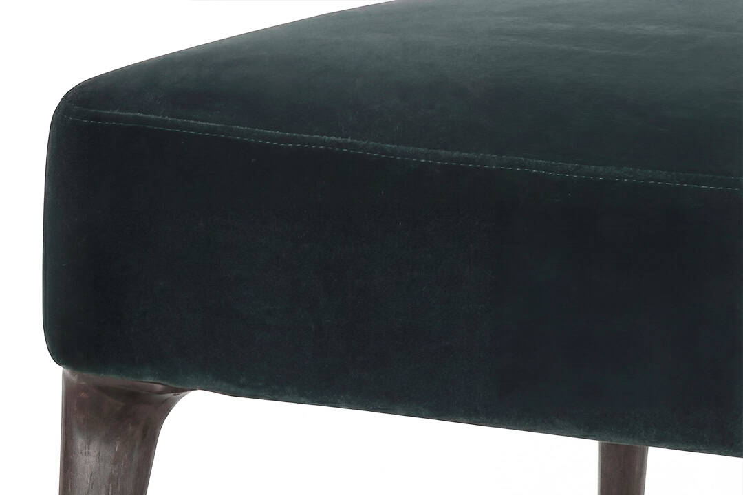 Aston Chaise Lounge - Feature C