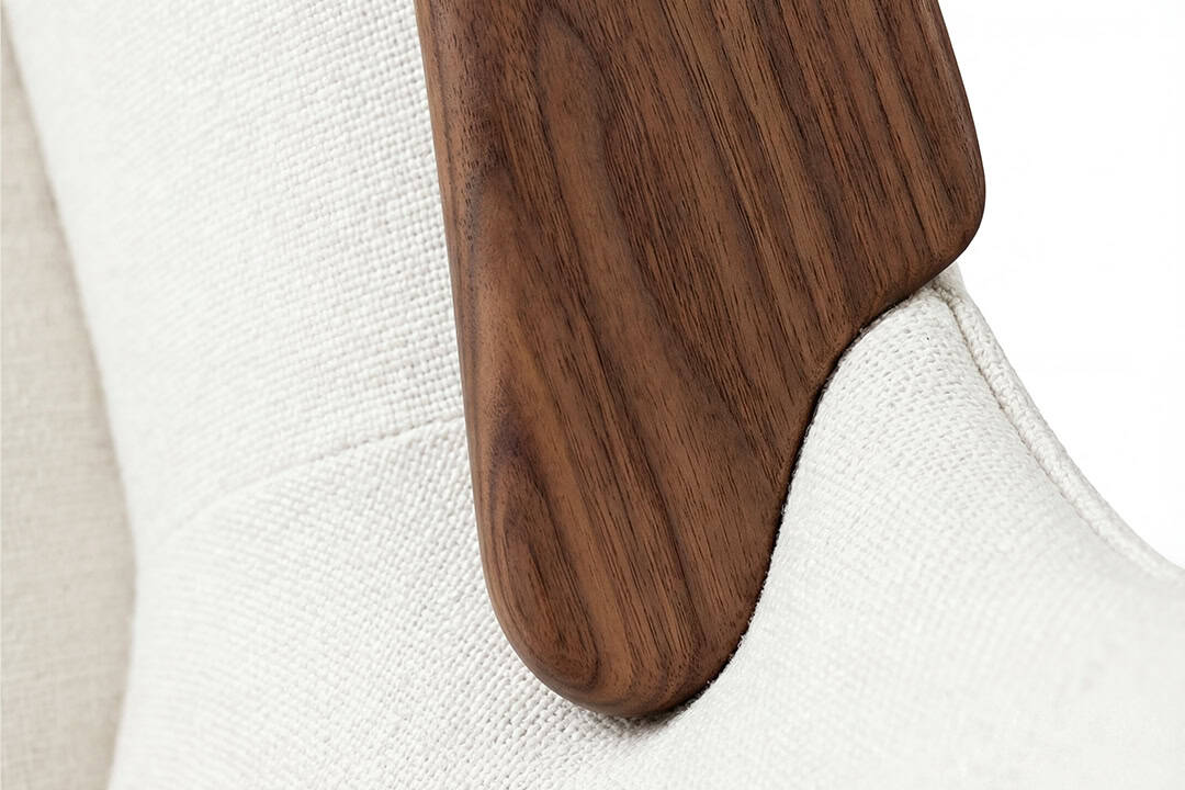 CH78 Mama Bear Chair - Feature C