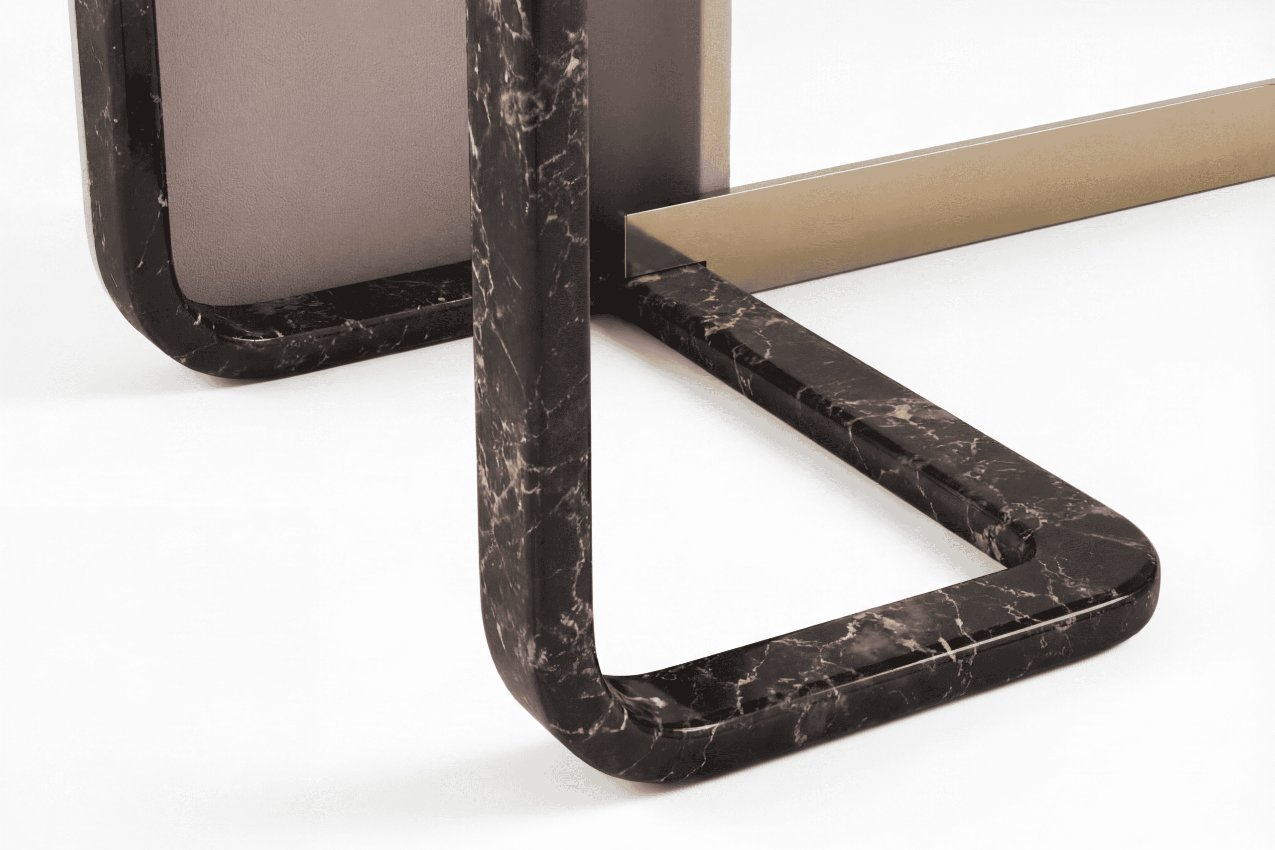 Eclipse Z943 Vanity Tables Features 4