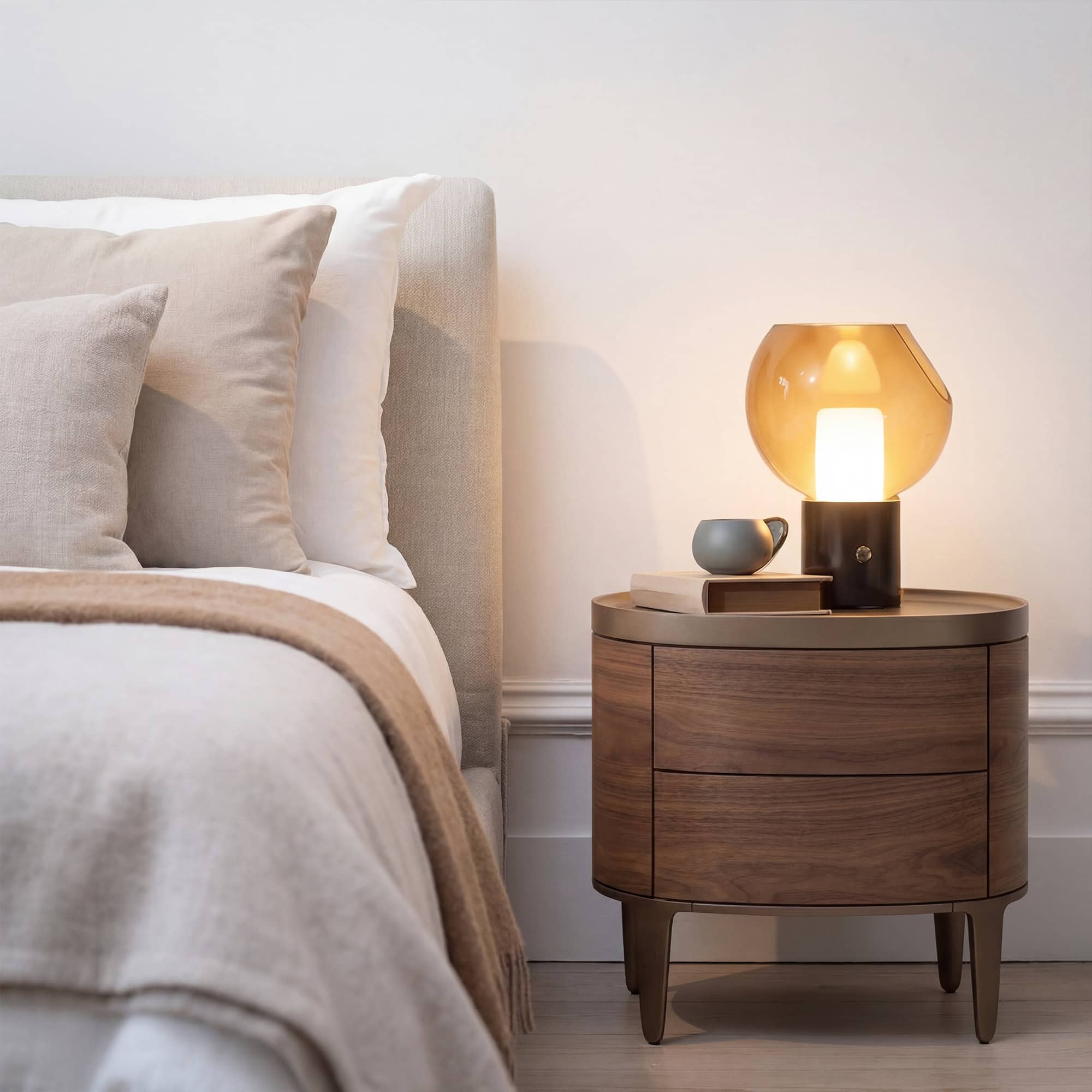 Gentleman Bedside Table (11)