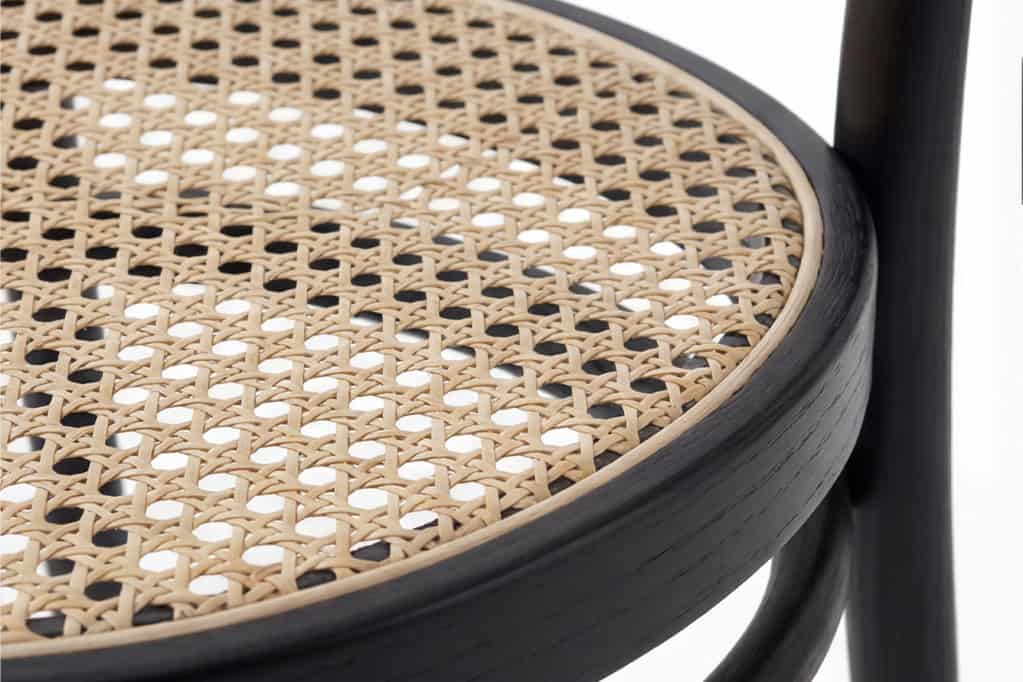 PK15 Armchair Detail 1