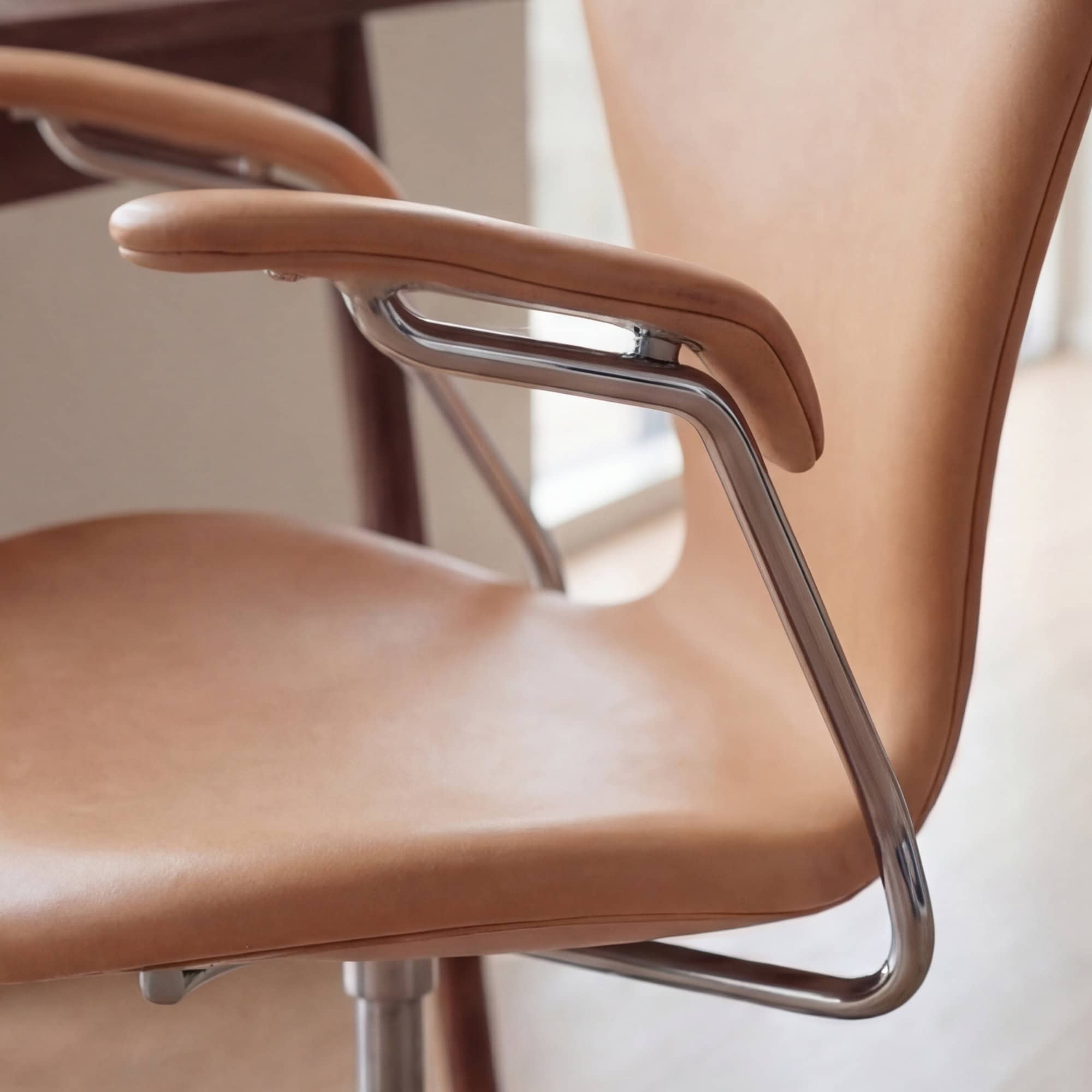 Series 7 Office Chair Brown 4