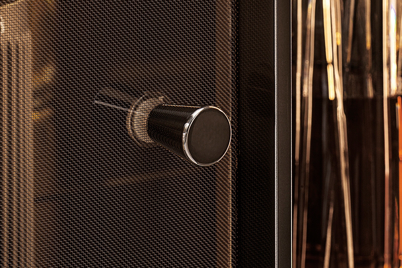 Superquadra Bar Cabinet Features 2