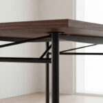 The Nyhavn Desk 4 The Nyhavn Desk 4