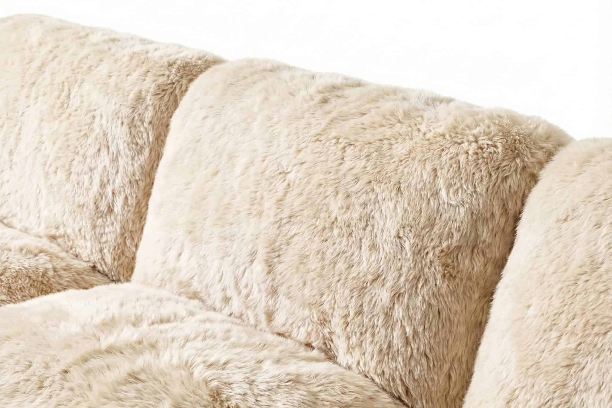 Yeti Recliner Modular Sofa Features 1 - Yeti Sheepskin
