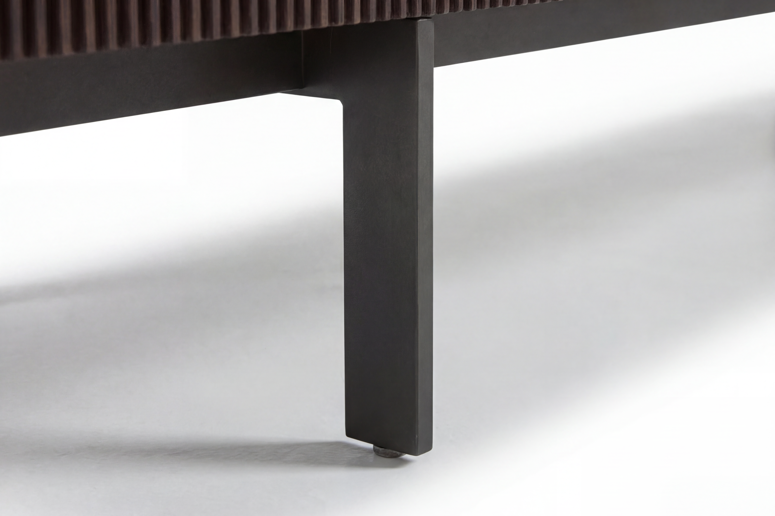 Selvans Sideboard 3 Doors Features 4