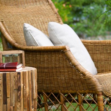 Best Time to Buy Outdoor Furniture