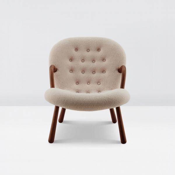 Compare Sohnne Arctander Clam Chair - New Background