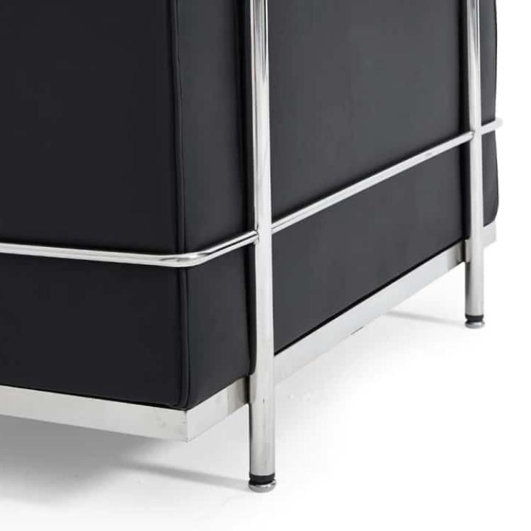 Detail Windsor Armchair 3 1