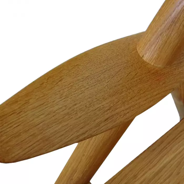 Detail_CH28T-Lounge-Chair_3