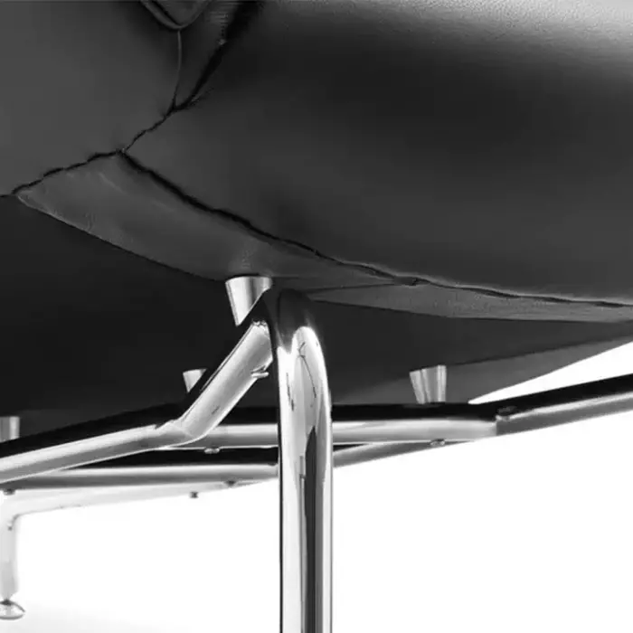 Durham-Chair-feature-3.webp