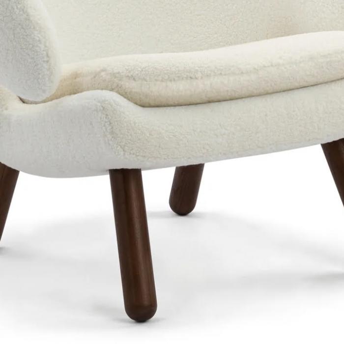 Feature_Pelican Armchair_3