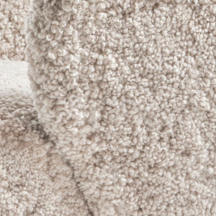 Ingeborg Lounge Chair - Feature B