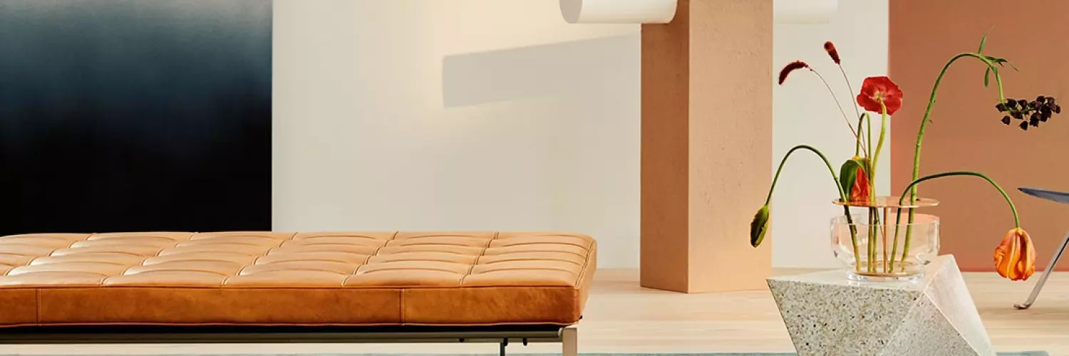 PK80 Daybed Replica Walnut 7
