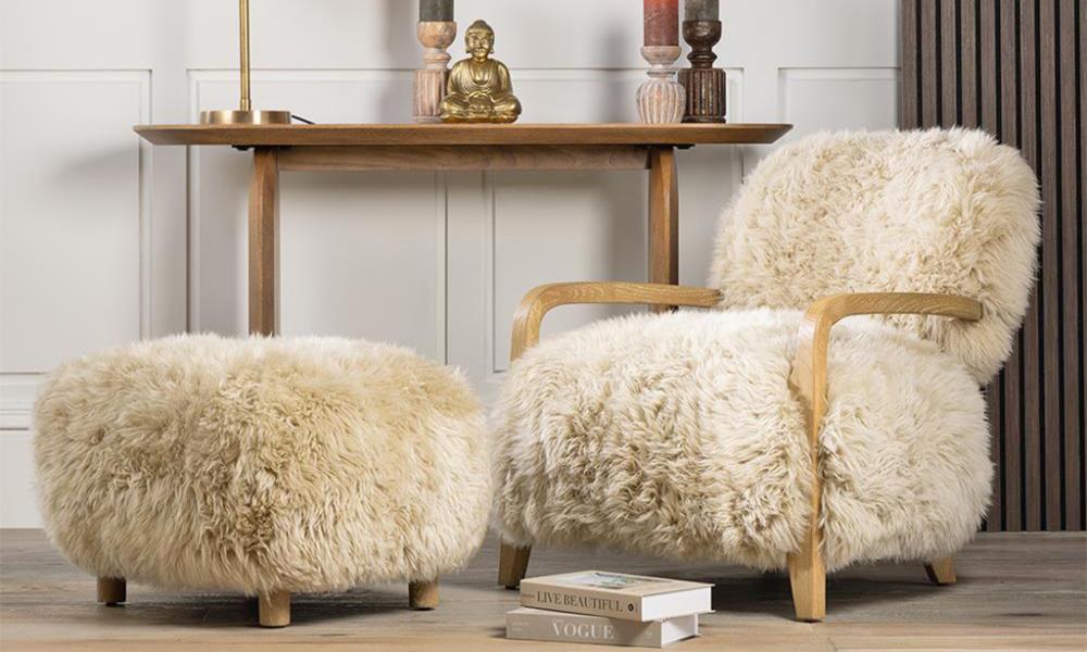 Yeti Sheepskin Armchair with Ottoman (1)