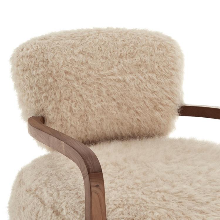 Yeti Sheepskin Armchair with Ottoman (9)