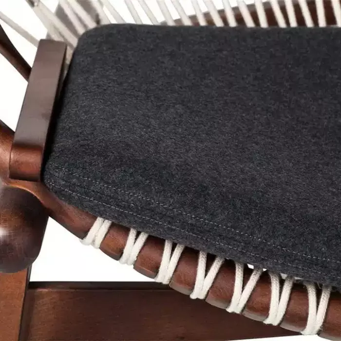 harrow-chair-feature-2-1666787194816