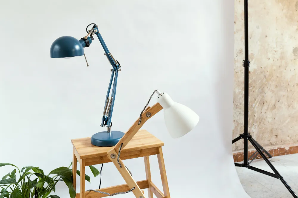 Men'S Bedroom Lighting Ideas: No More Dudes In The Dark!