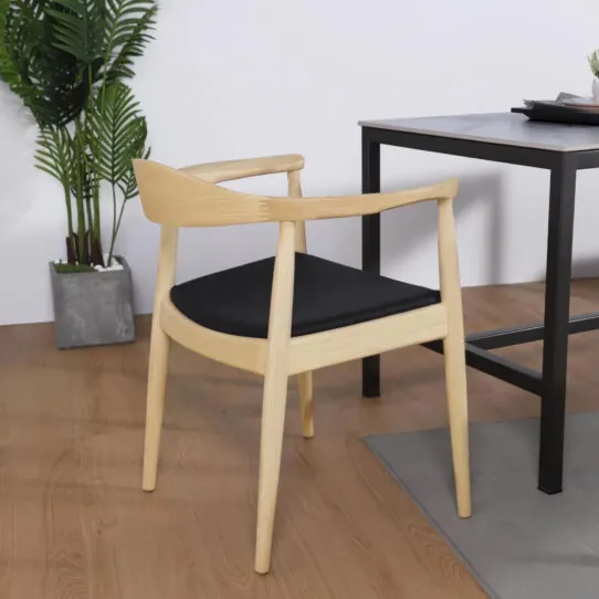 Kennedy Armchair 25 scaled - PP501 Armchair Replica